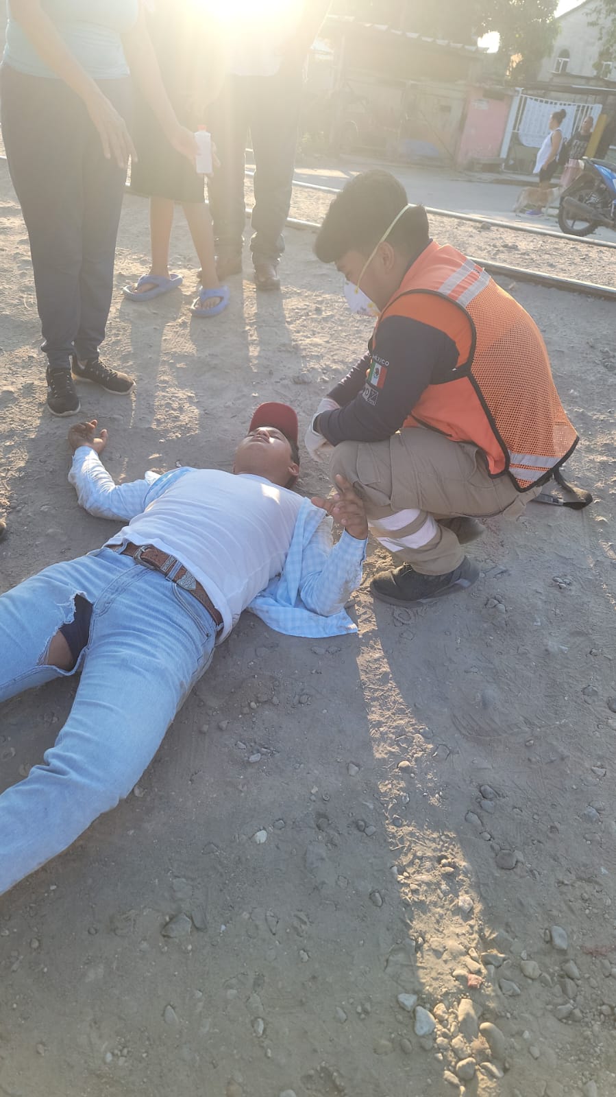 Joven derrapa en su motocicleta en Tierra Blanca!!!